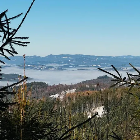 Modrá Pod Horou Mrackov